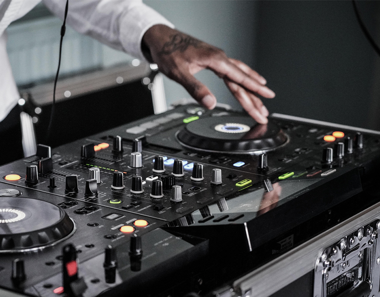 Music mixing – Create Playlists DJ Sets easily